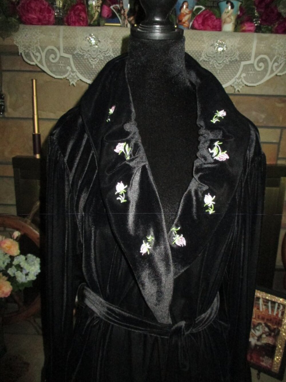 Oscar de la Renta Robe - Picture 5 of 13